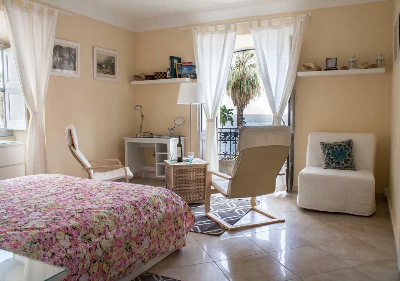 Casa Marina Villa Milazzo Eksteriør billede